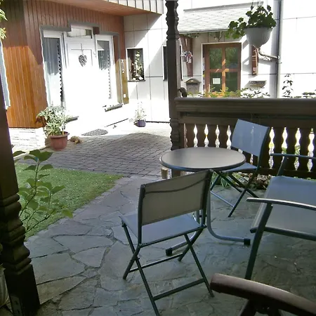 Pension Central 게스트하우스 3*