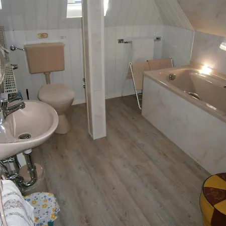 Guest house Pension Central *